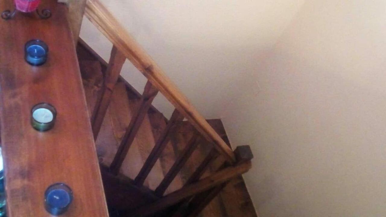 Вілла La Casa Di Pietra Karpenisi Екстер'єр фото